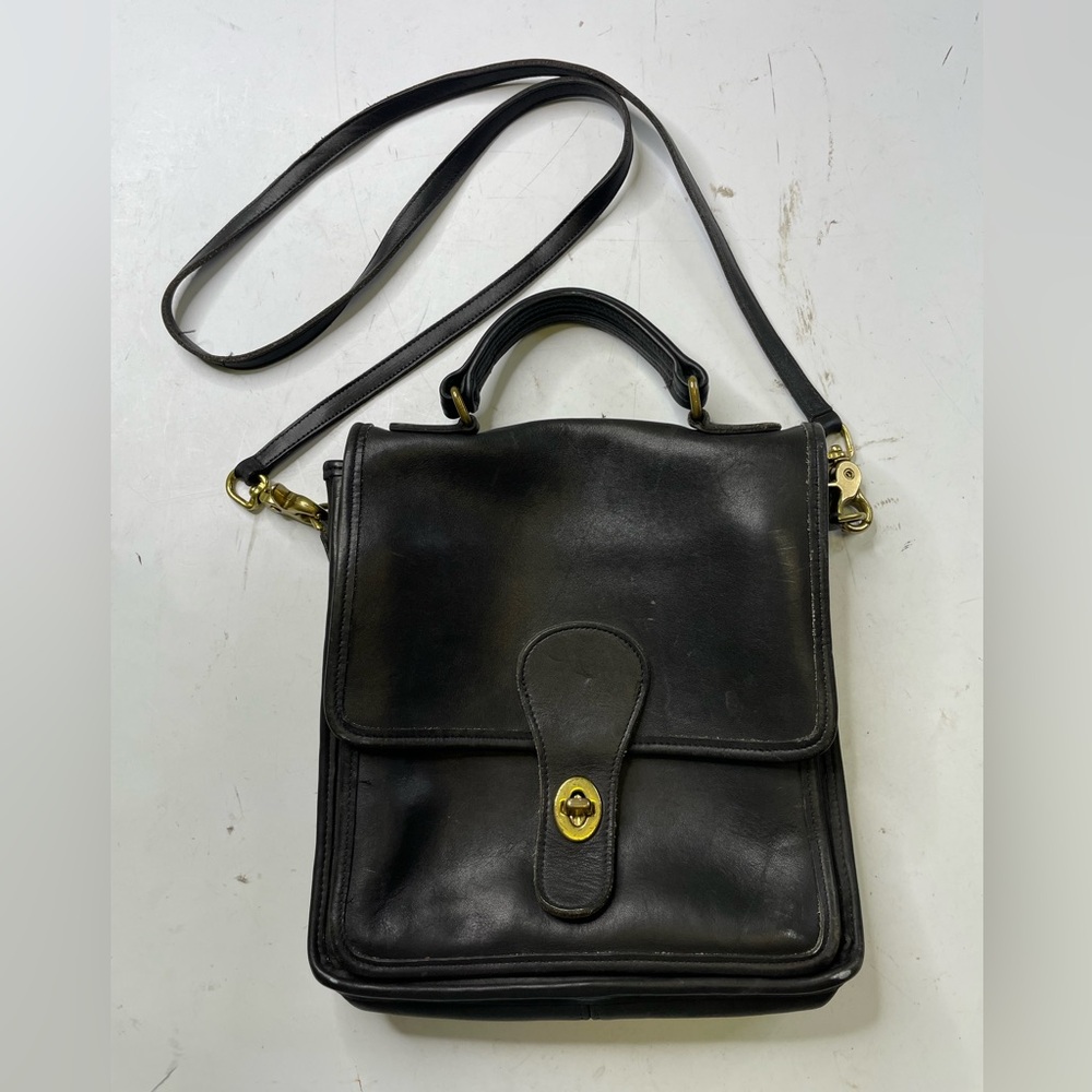 Vintage Coach Station Bag 5130 Black Leather Brass Shoulder Strap and Handle